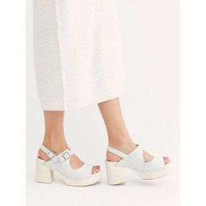 Free People Belem Clog Sandals in blue suede, Size 10 US/ 40 EU